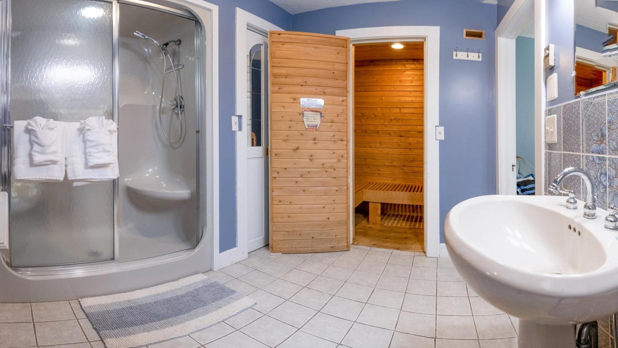 Heathwood Inn بار هاربور المظهر الخارجي الصورة